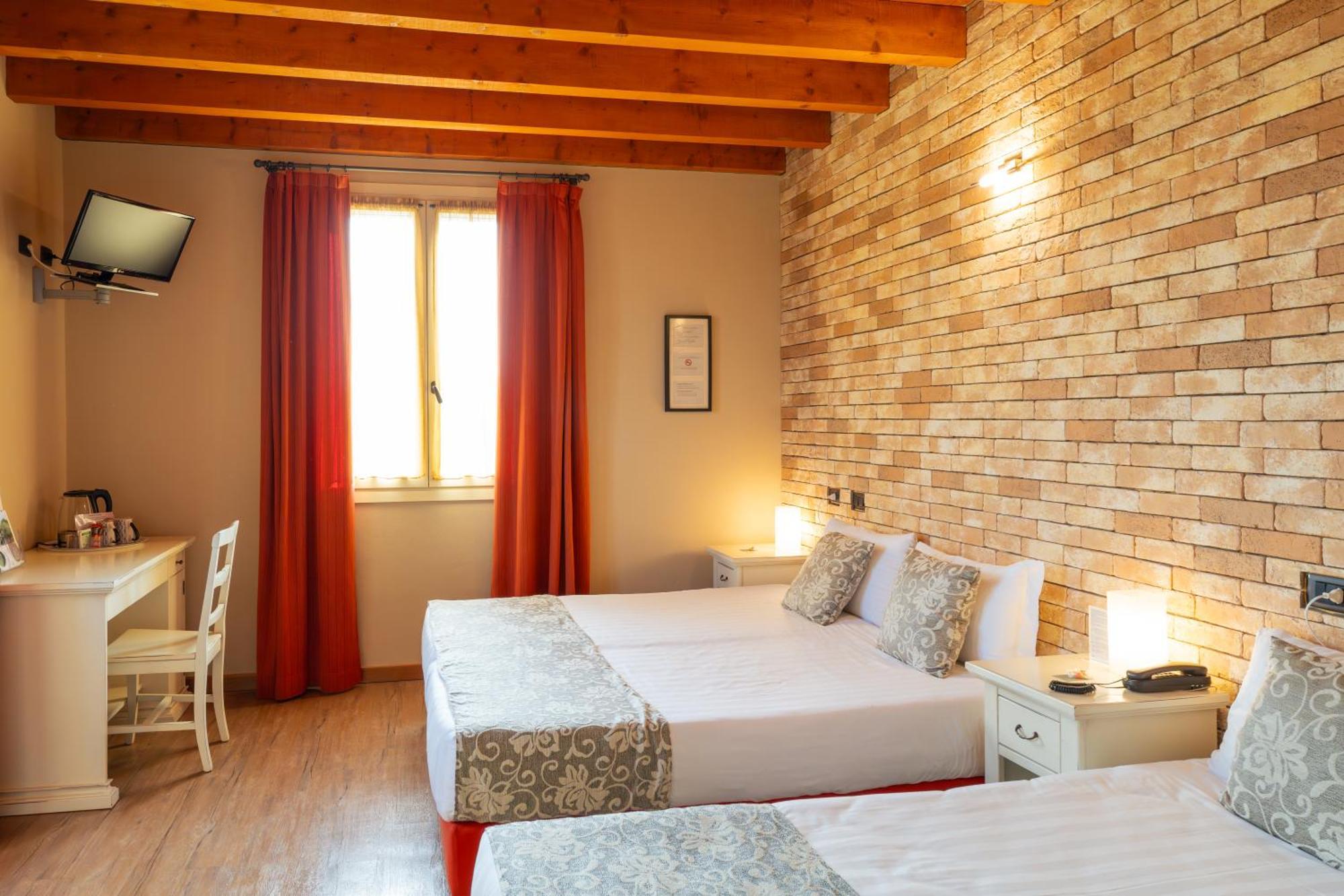 רג'ו אמיליה Agriturismo La Razza מראה חיצוני תמונה