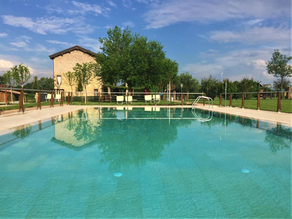 רג'ו אמיליה Agriturismo La Razza מראה חיצוני תמונה